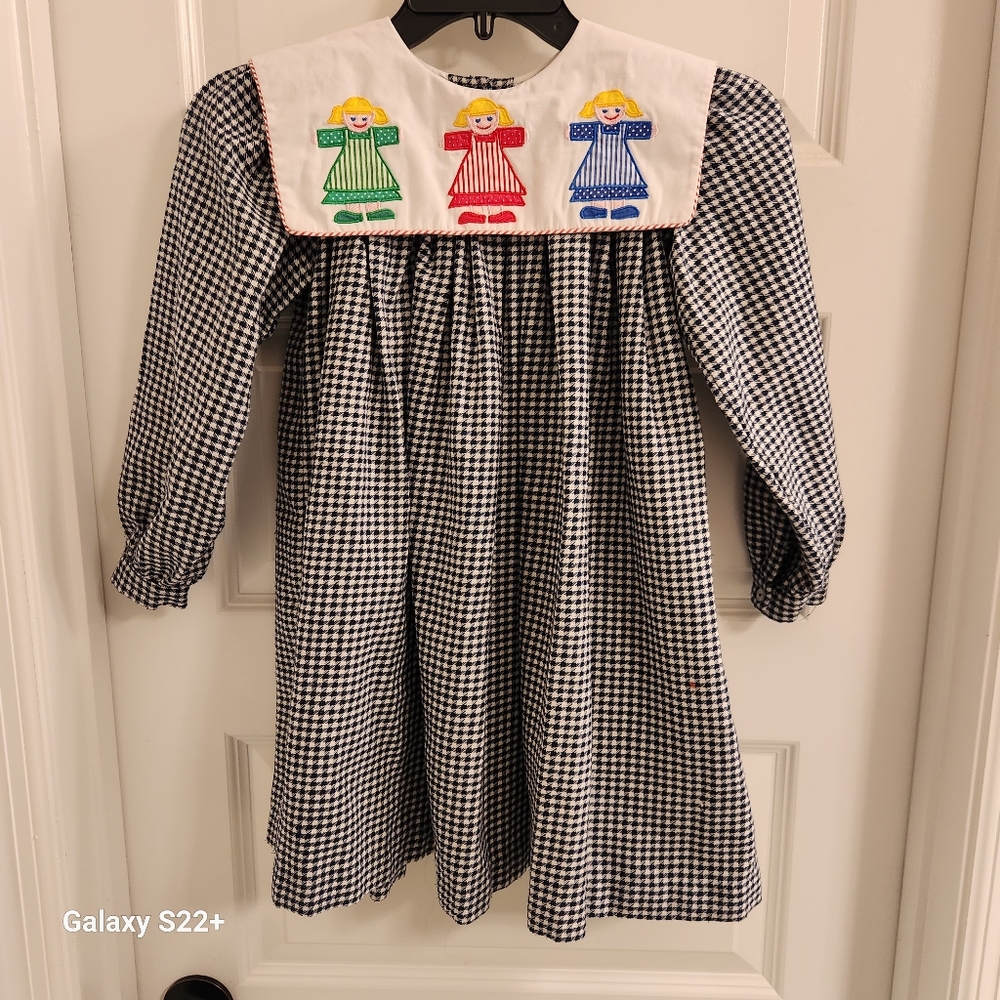 Carrousel size 6 dress, dark blue checker black and white